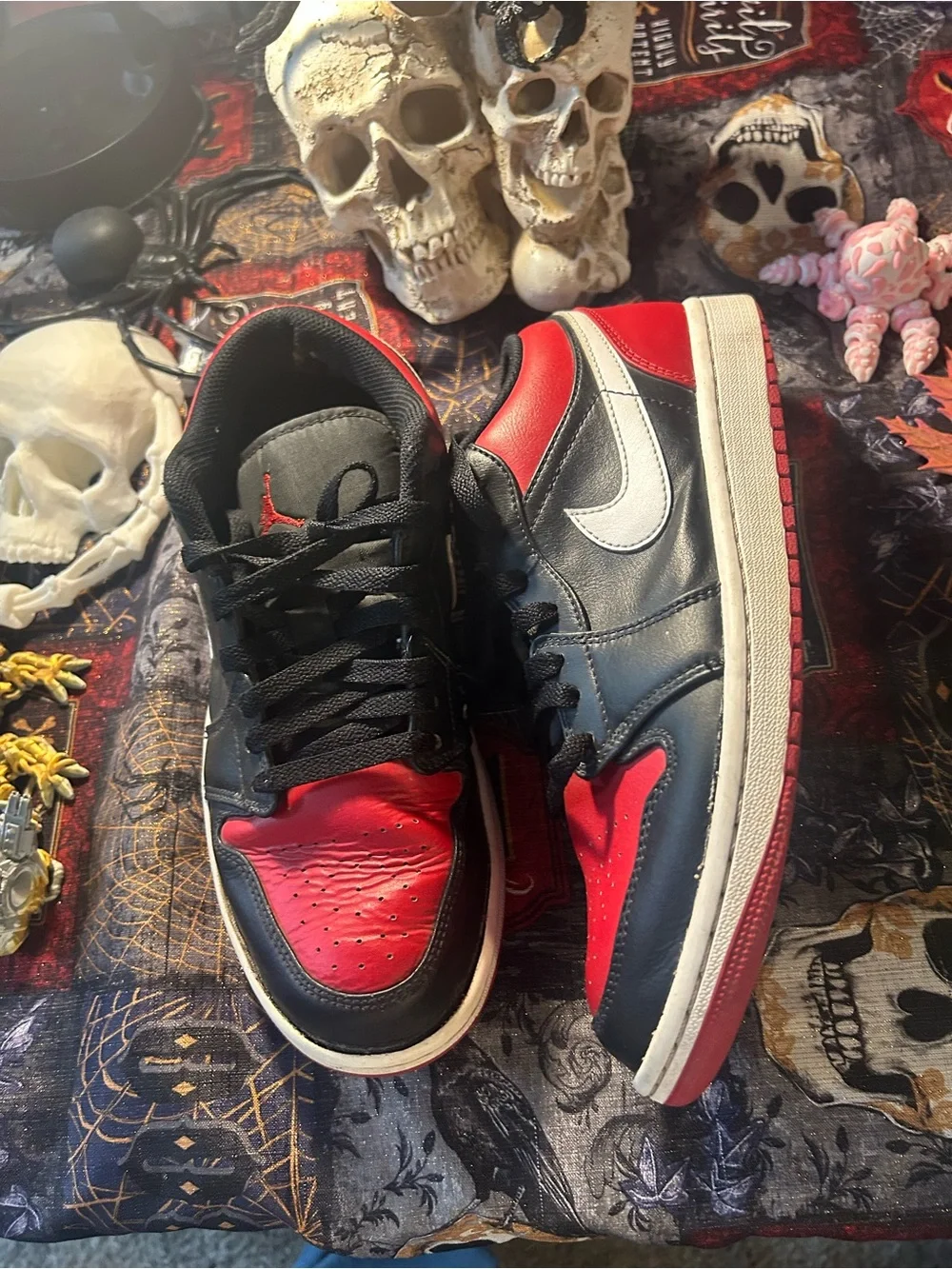 Nike Air Jordan 1 Low Black/Red Low-Top Sneakers